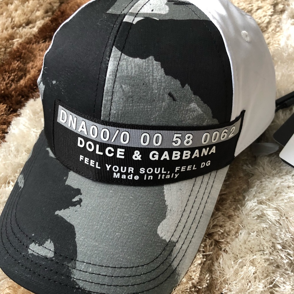 Dolce & Gabbana Men’s Hat - Picture 2 of 4